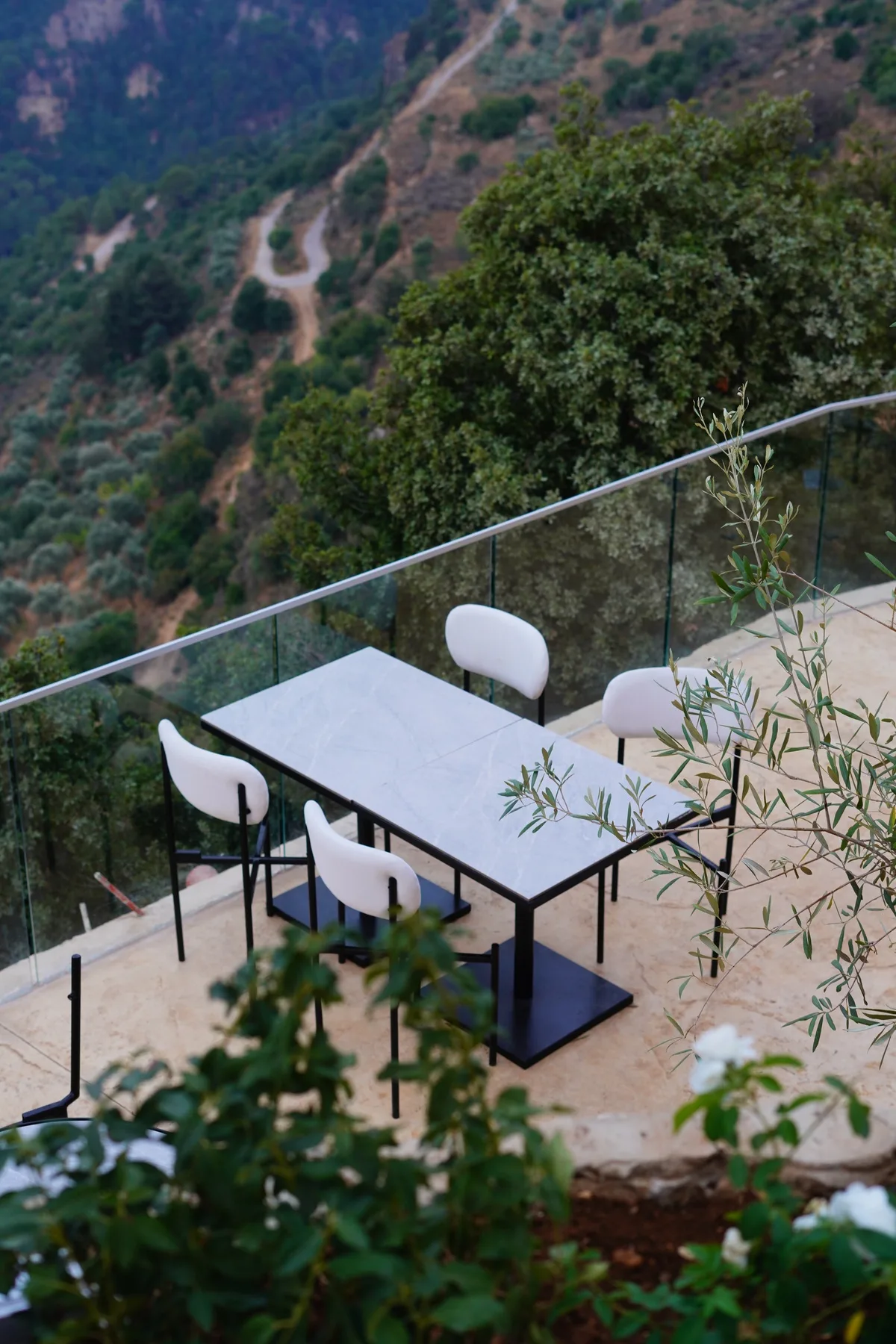 The terrace, by day